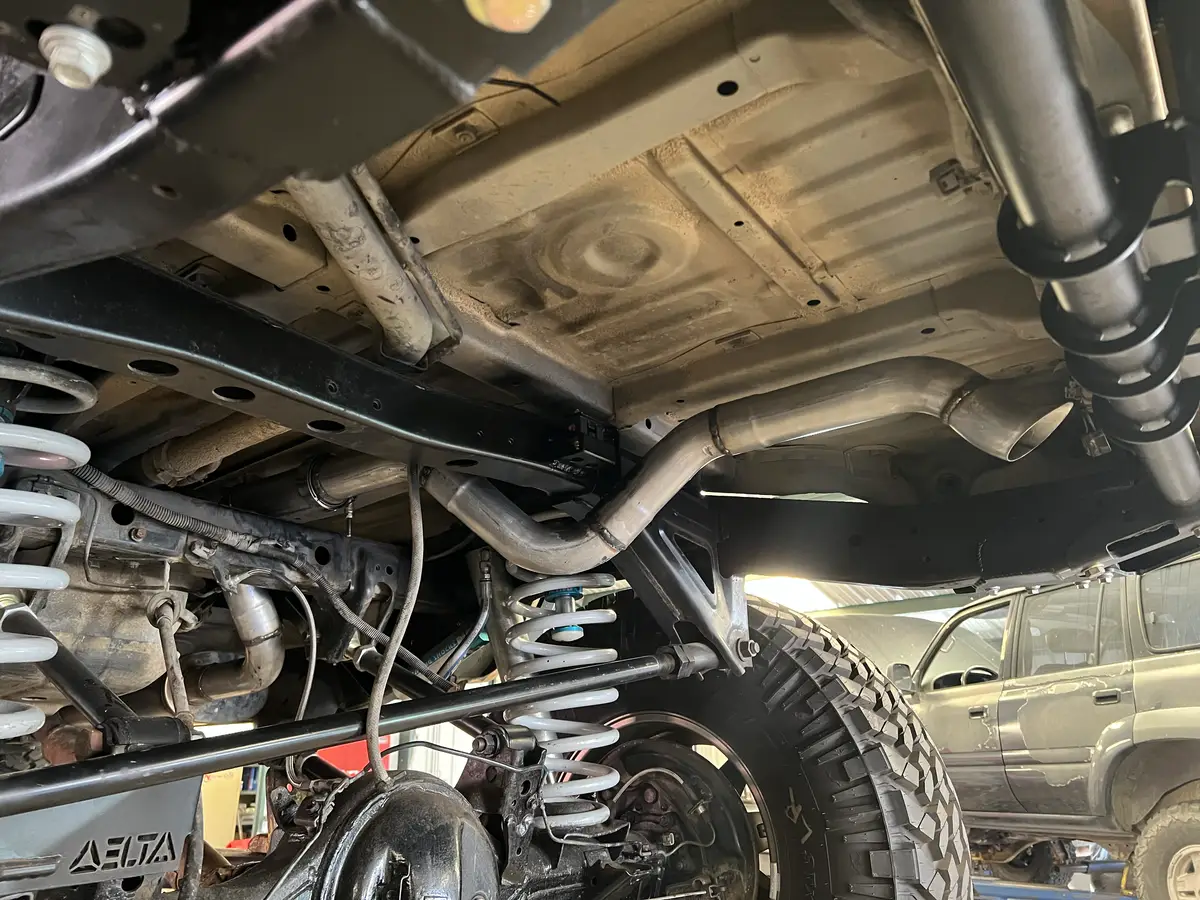 Land Cruiser Full Custom Build — photo 5 of 10